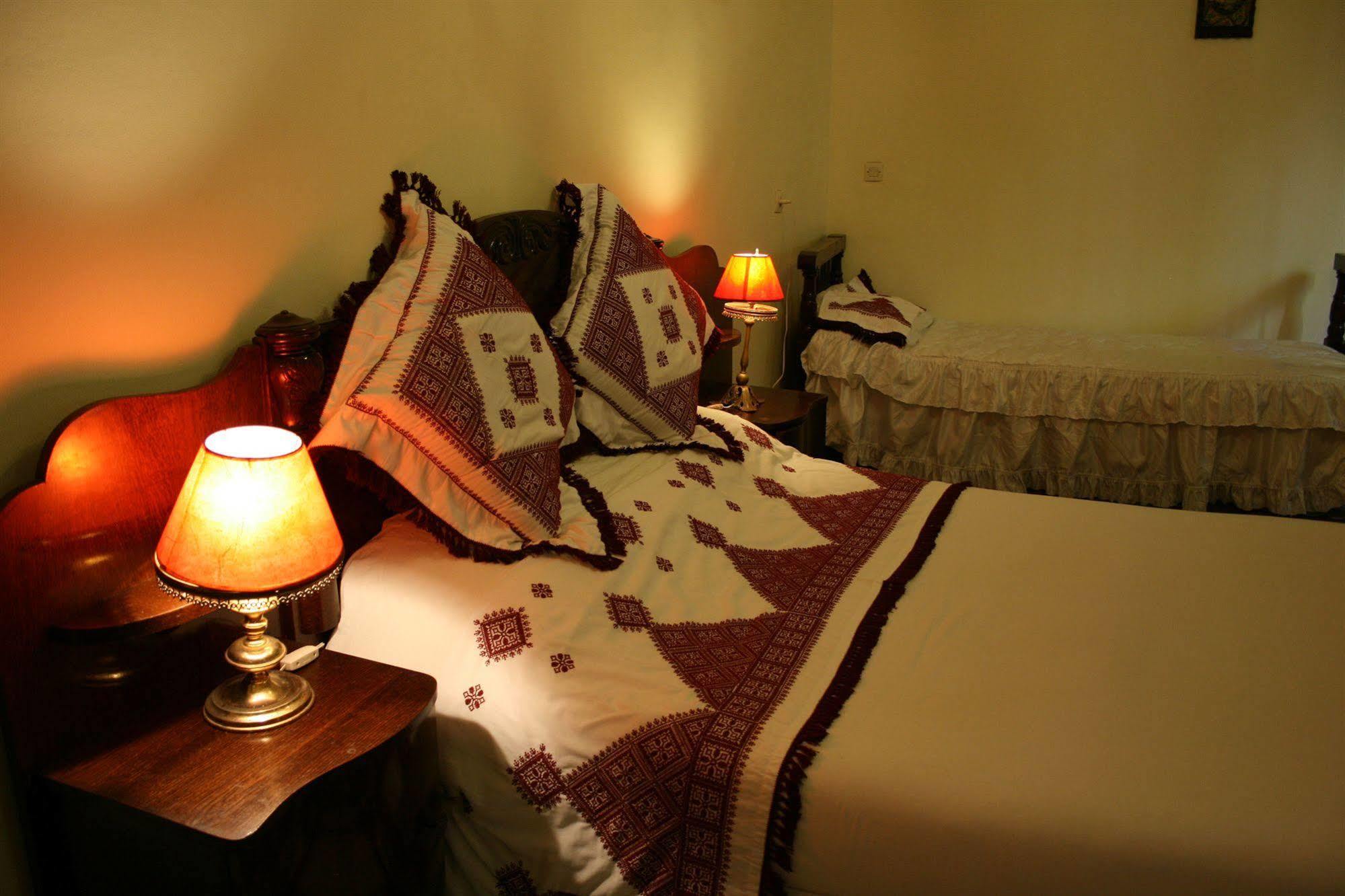Lalla Fatima Riad 3*